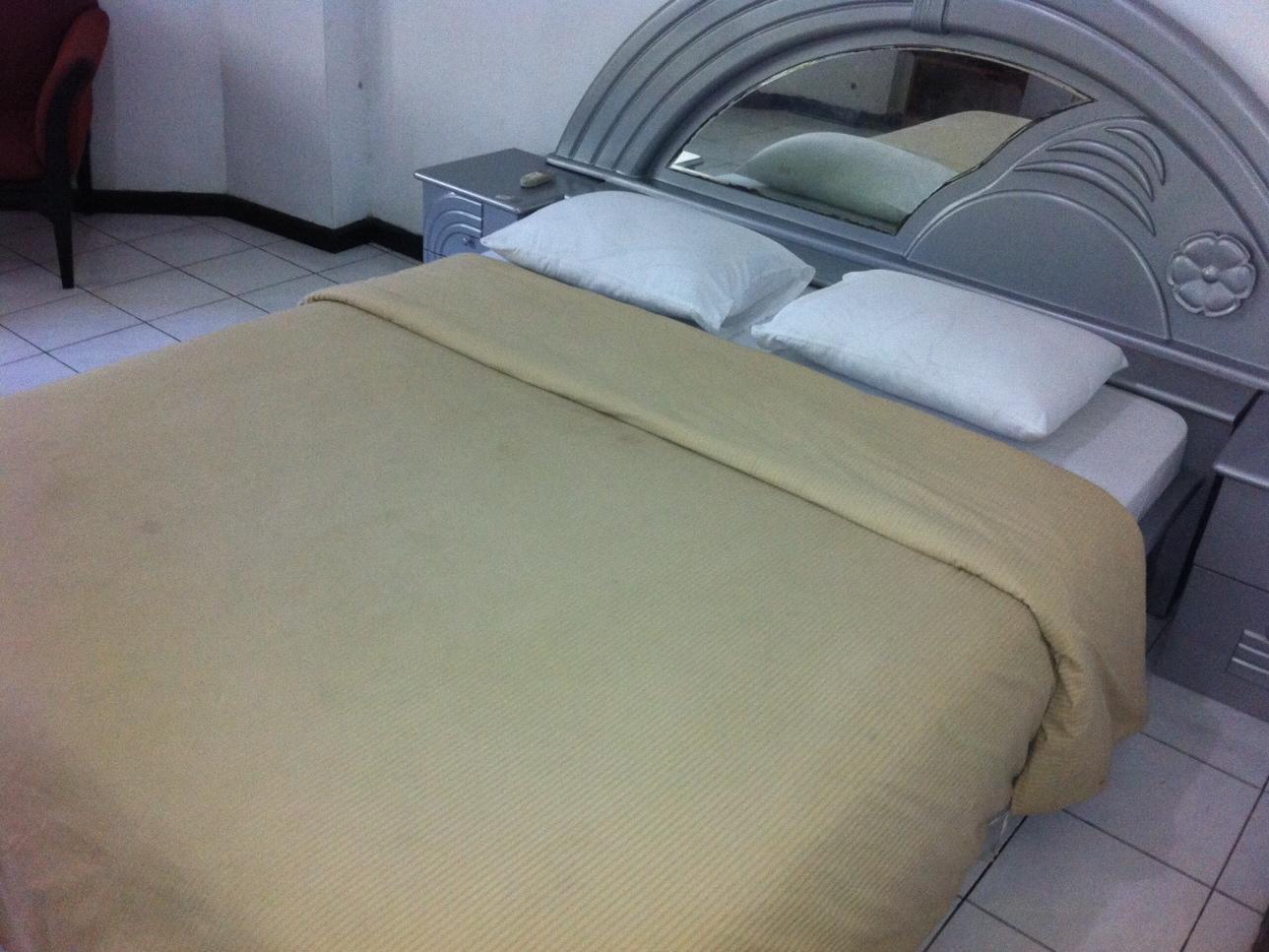 Catellya Guest House Cipaku Bandung Exterior foto
